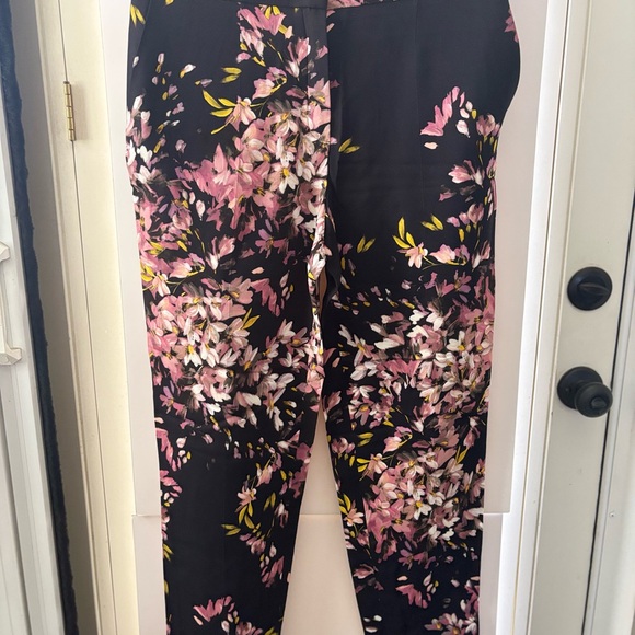 Escada Black Floral dress up pants ankle size 6 36 EU - Picture 8 of 13